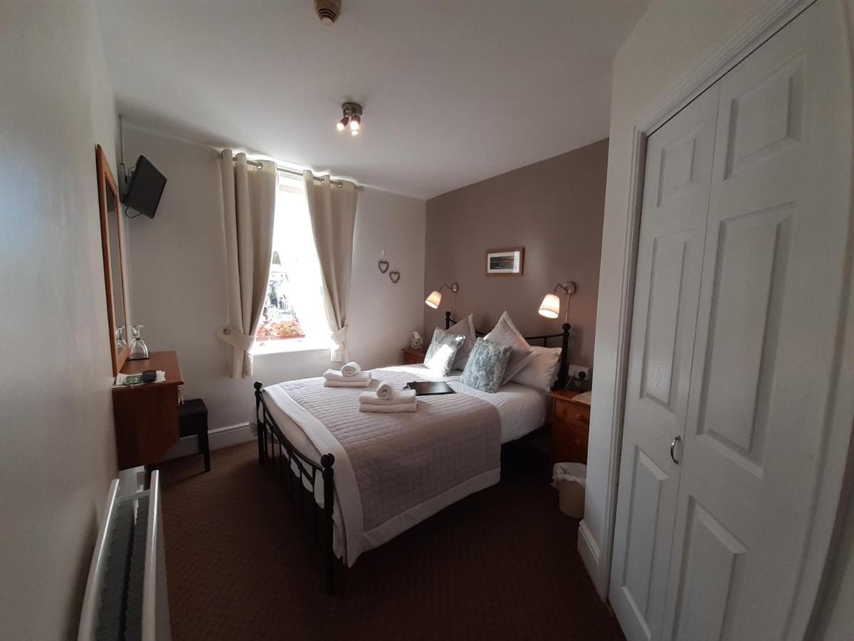 Harvington House Bed & Breakfast เคสวิค ภายนอก รูปภาพ